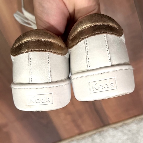 Keds - Women’s Ace Leather Sneaker - White/Metal Rose Gold - Size 5.5 - Picture 8 of 9